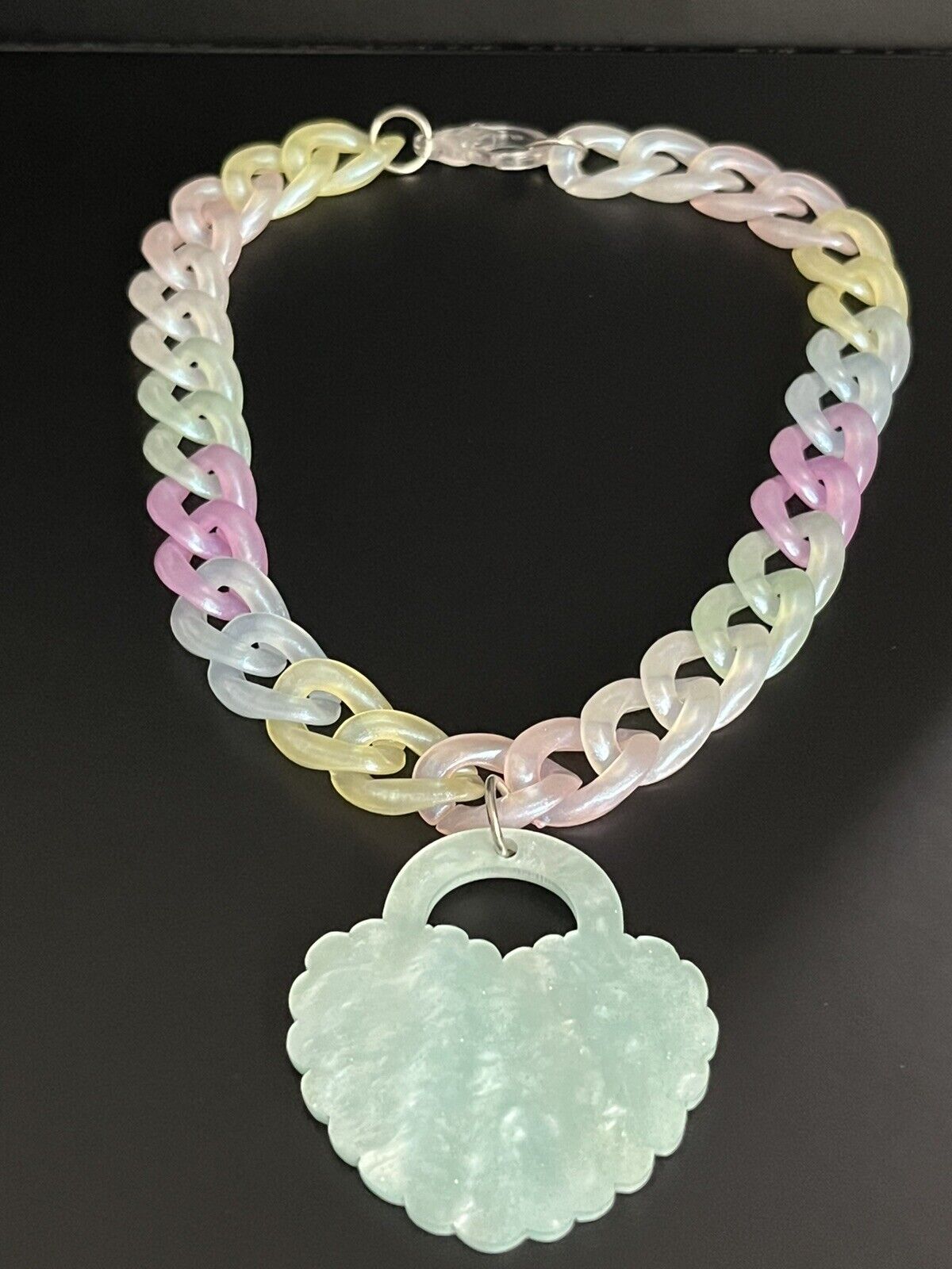 Acrylic Curb Link Chain Choker Heart Lock Necklace 16” Long ~