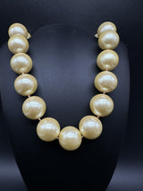 Vintage Chunky Faux Pearl Bead Choker/Collar Necklace 18”