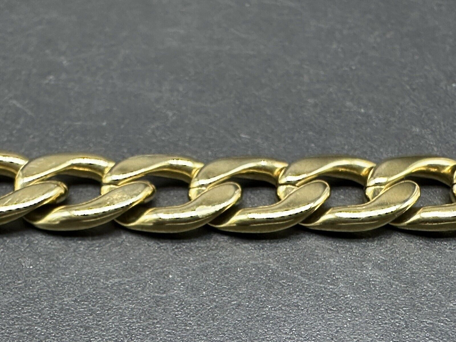 FOSSIL GOLD TONE S/STEEL HEART CRYSTAL PAVE+KEY CHARMS BRACELET 7”