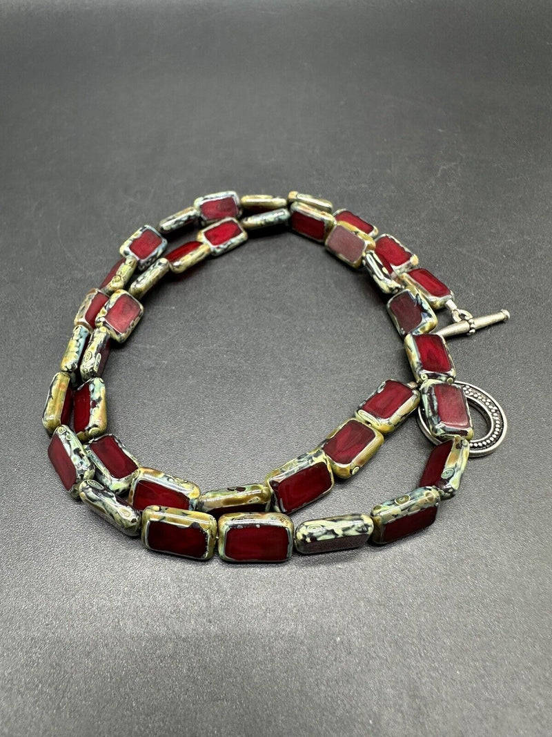 Stone Silver Tone Statement Toggle Necklace Red Links 18” 29Gs