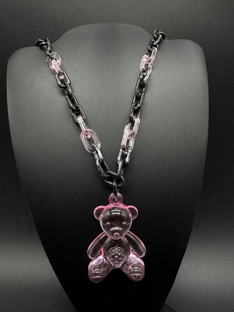 Acrylic Cable Link Chain Crystal Bear Pendant Necklace   18” Long Black & Pink