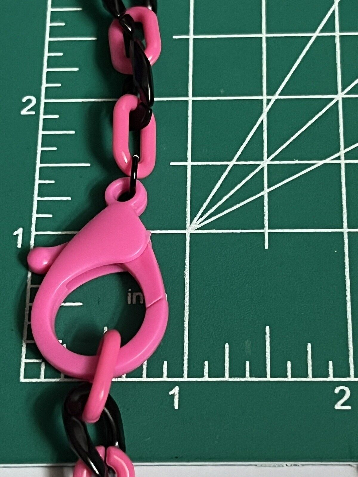 Pink Black Acrylic Resin Plastic Curb Statement Choker Cable Link Necklace 15”