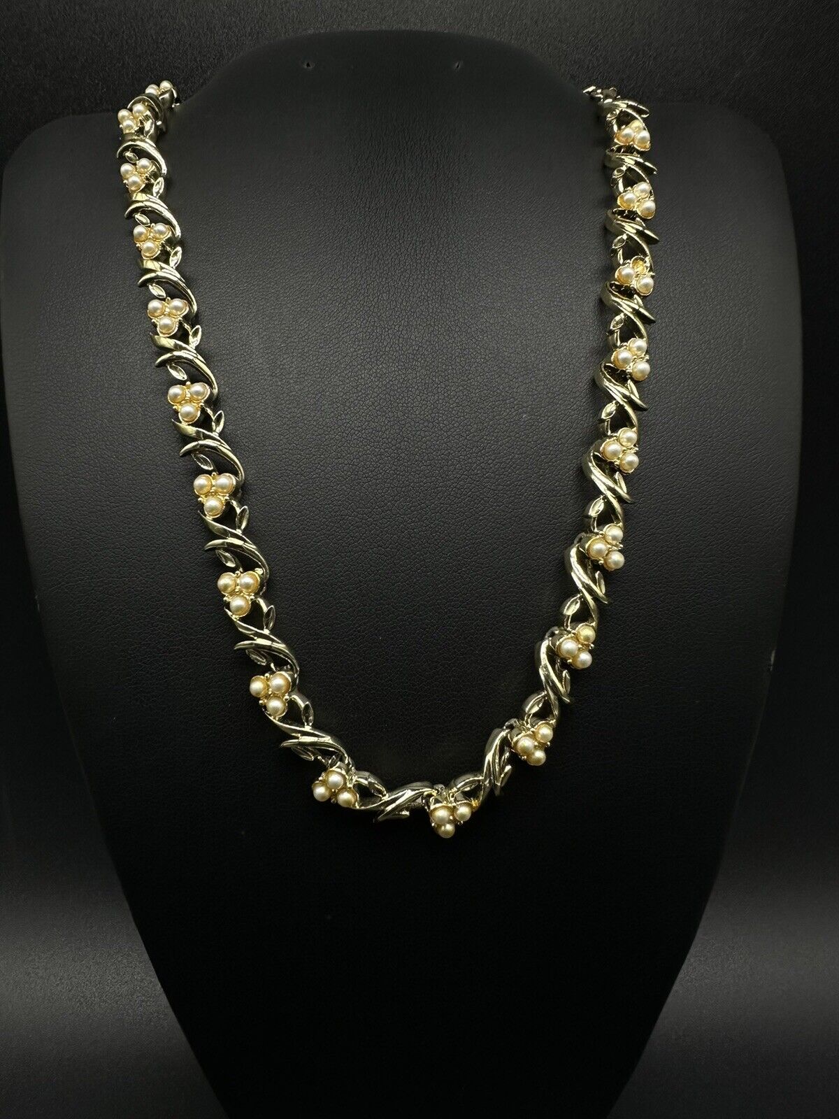Vintage Longcraft Gold Tone Faux Pearl Choker Necklace 15”