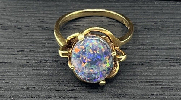 Vintage 14k Gold Oval Cabochon Triple Opal Solitaire Ring Size 5.5