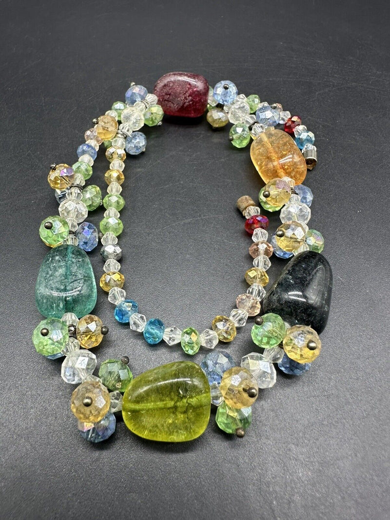 Beaded necklace 19” vintage material, glass, Stone