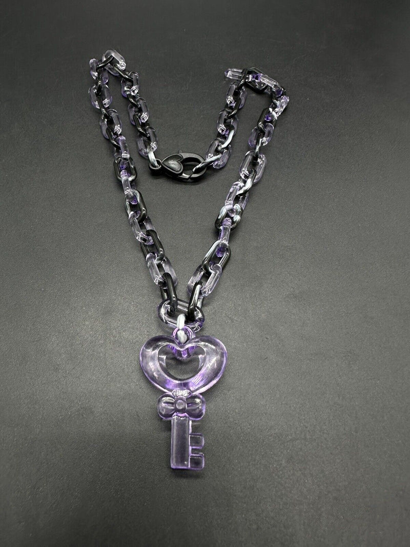 Acrylic Cable Link Chain Purple Crystal Key Pendant Necklace 17”