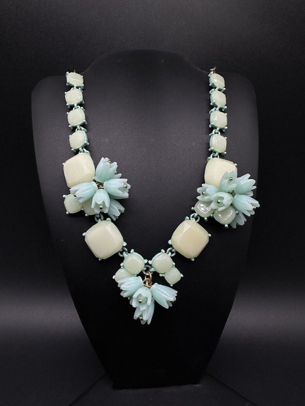 Greenish Blue Statement Collar Necklace 18"~Beautiful!