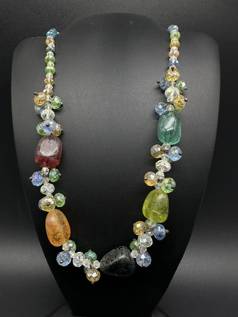 Beaded necklace 19” vintage material, glass, Stone