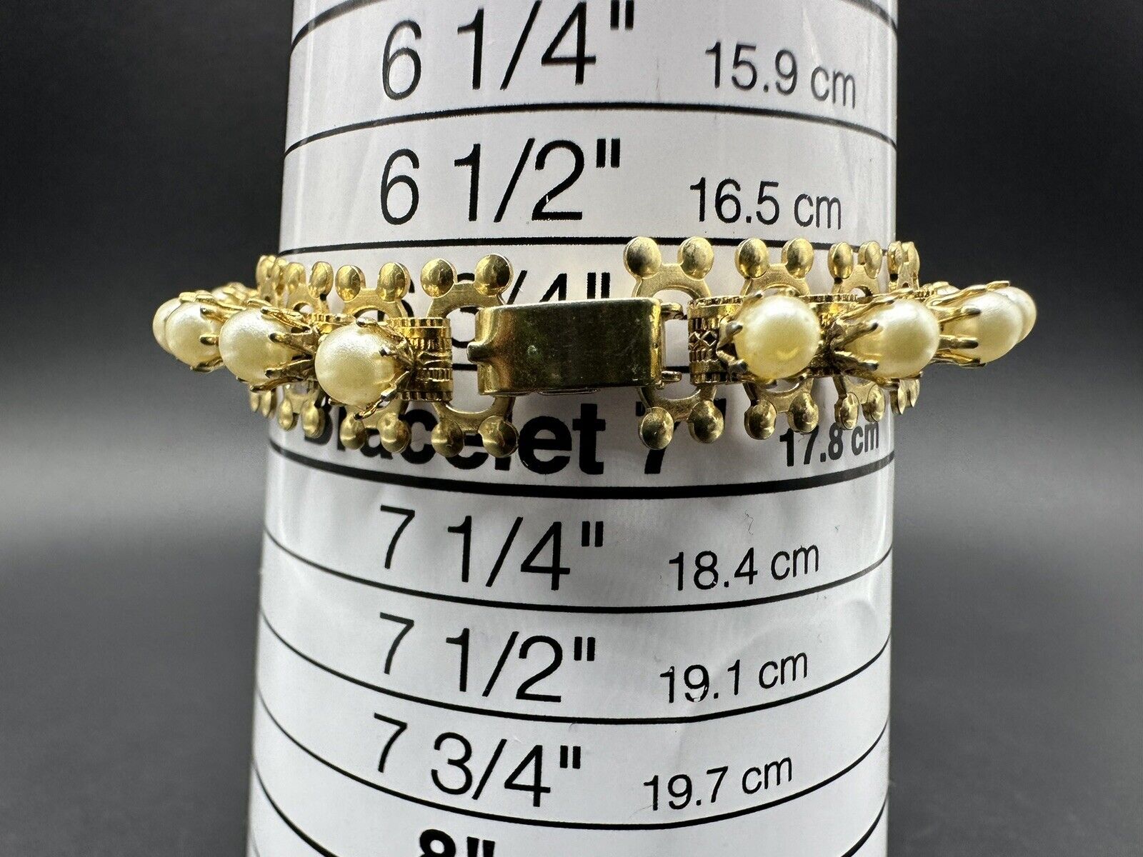 VINTAGE 1930-40'S GOLD TONE CREAMY WHITE FAUX PEARL BRACELET! 7”