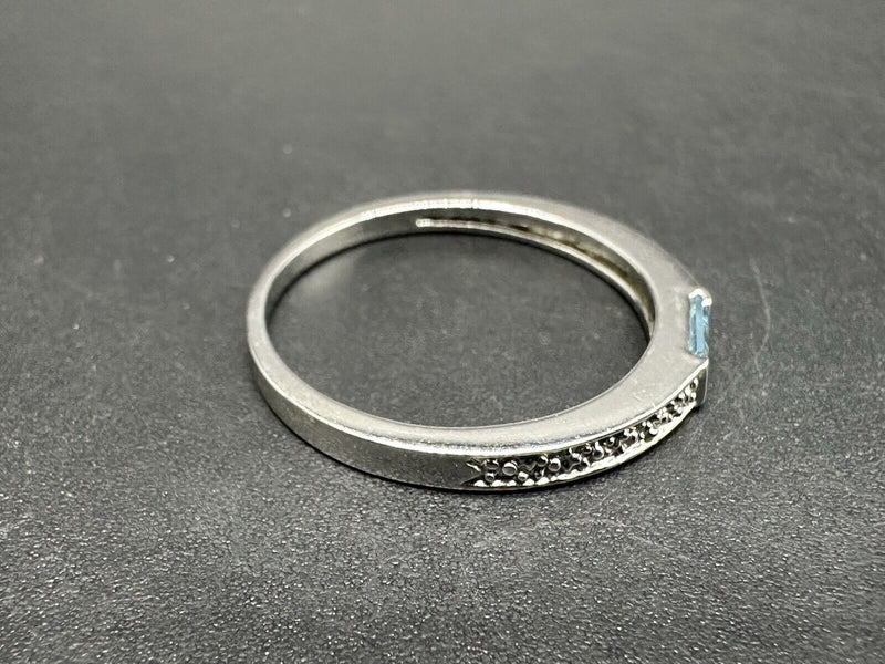 Sterling Silver 925 Blue Topaz Band Ring Sz 9.5