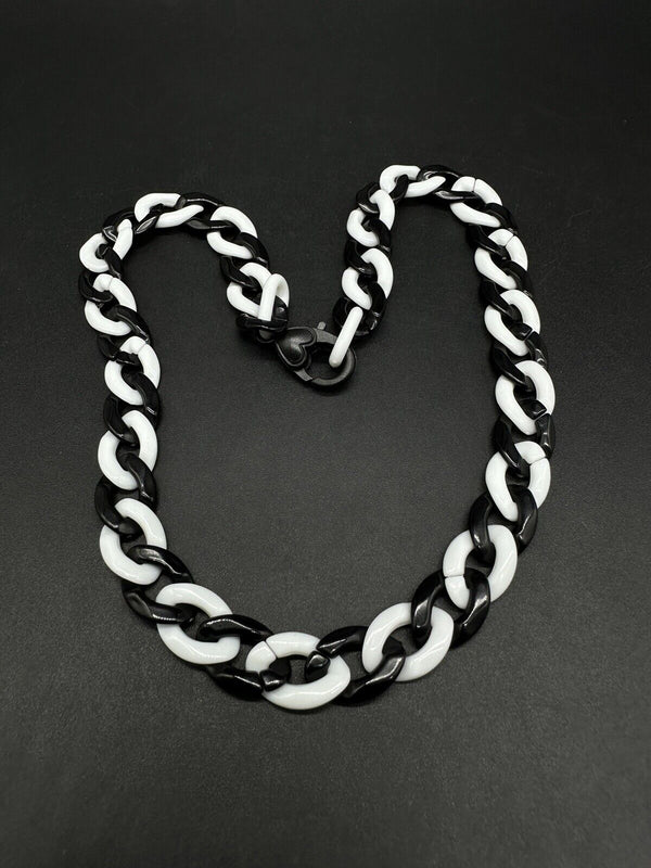 Acrylic Curb Link Necklace White and Black 18”