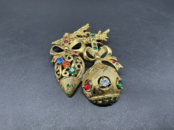 Vintage BEATRIX Christmas Ornaments Pin Brooch Multi Color Rhinestones 39Gs