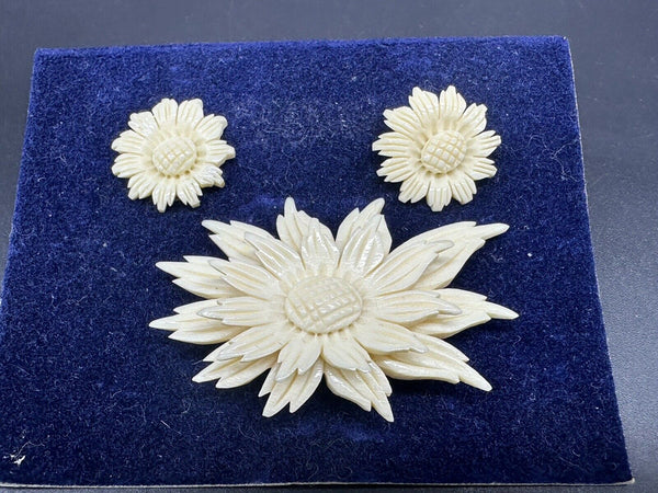 Vintage Celluloid White Layered Flower Carved Brooch & Earrings Set