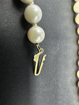 14k Gold Lustrous Genuine Pearl Bracelet 7" long