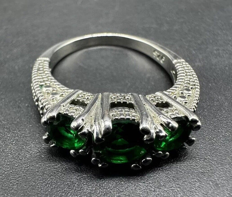 Vintage Sterling Silver Green Glass Rhinestone Statement Ladies Ring