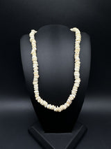 VINTAGE White Hawaiian PUKA SHELL Necklace 18” 43Gs