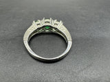 Vintage Sterling Silver Green Glass Rhinestone Statement Ladies Ring