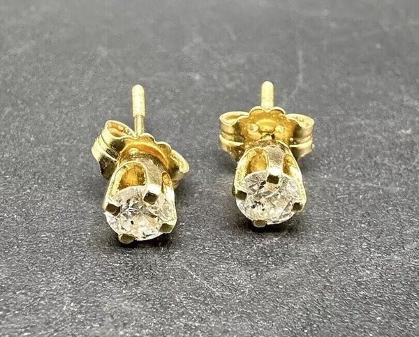 14k Yellow Gold Diamond Stud Earrings .10ct Diamond