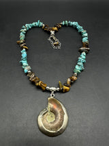 Turquoise Necklace natural shell pendant 20” 43Gs