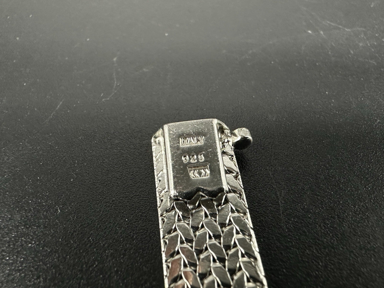 44613025