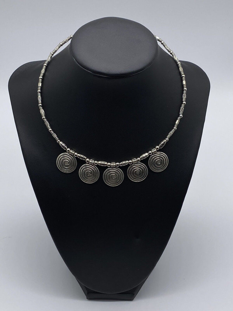 ~Vintage Inspired Pendant Silver Tone Choker Necklace~