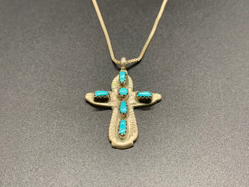 Turquiose Navajo Signed Cross Pendant 7Gs 18 Inches