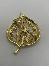Vintage Gold Tone Leaf Brooch Pin