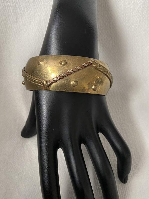 ~VINTAGE Chunky Brass Copper Bangle Bracelet~