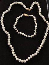 14K Gold Clasp Freshwater Pearl Necklace 18” and Bracelet Set 7.25”