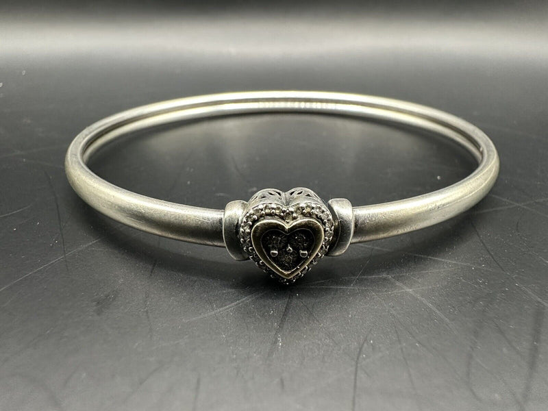 925 Sterling Silver Charm Diamond Accents Heart Clasp Bangle Bracelet 8Gs