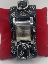 Guess Womens Analogue Quartz Watch with Leather Strap