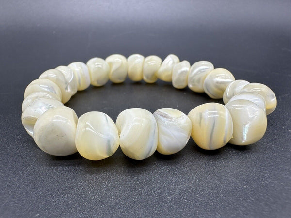 Trochidae Shell Gemstone Bead Bracelet Stretch  6.5”