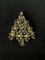 Vintage UnSigned Goldtone w/ Clear Rhinestone Christmas Tree Brooch Pin