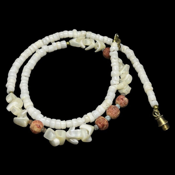 Vintage Mother Of Pearl Coral Beaded Necklace Vintage 14” Long